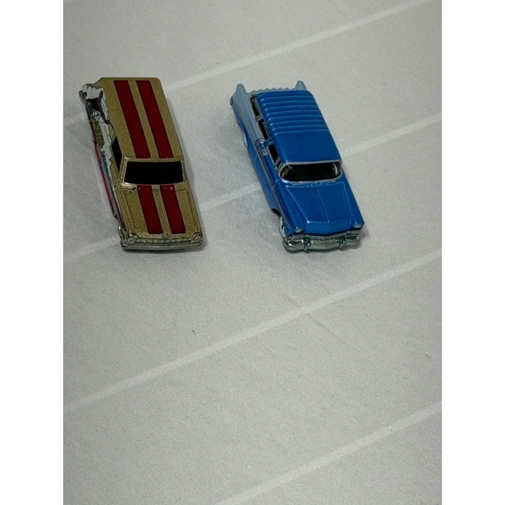 Hot Wheels Marvel Spider-Man 64 Chevy Nova Delivery & 56 Nomad Diecast Car Lot